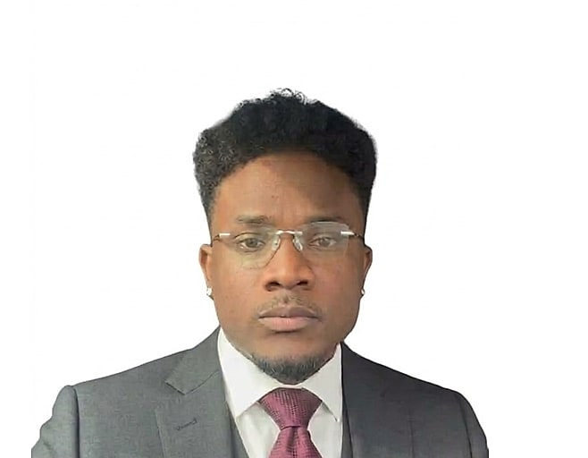 Adesoji Adetunji headshot